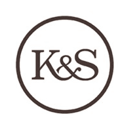 Advokat Nils Rolandsson Eliasson, King & Spalding logotyp