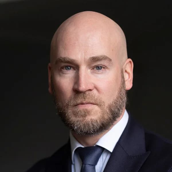 Porträtt av Alexander Gyllensten