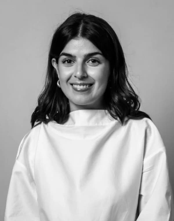 Porträtt av Nicolina Hultgren Yadollahi Farsani
