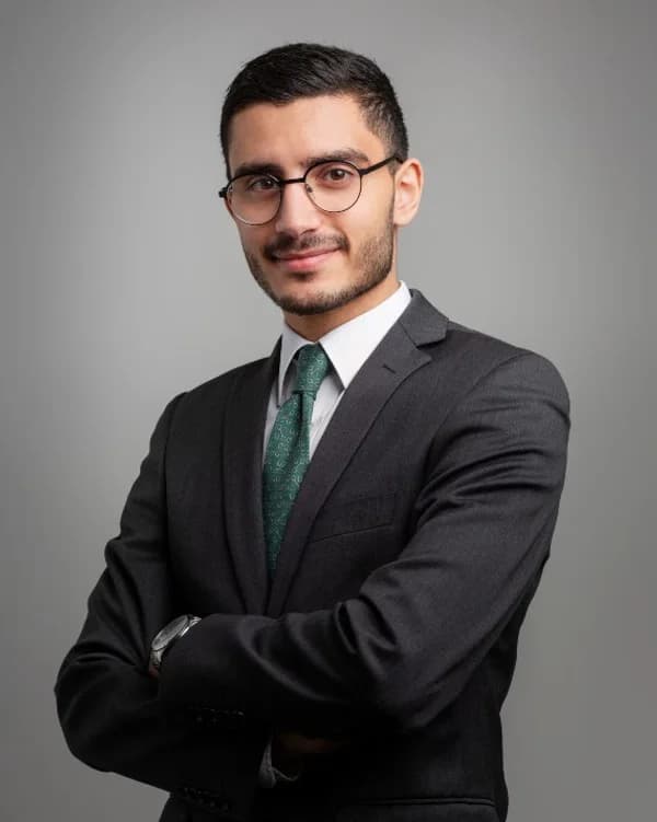Porträtt av Omar Assi