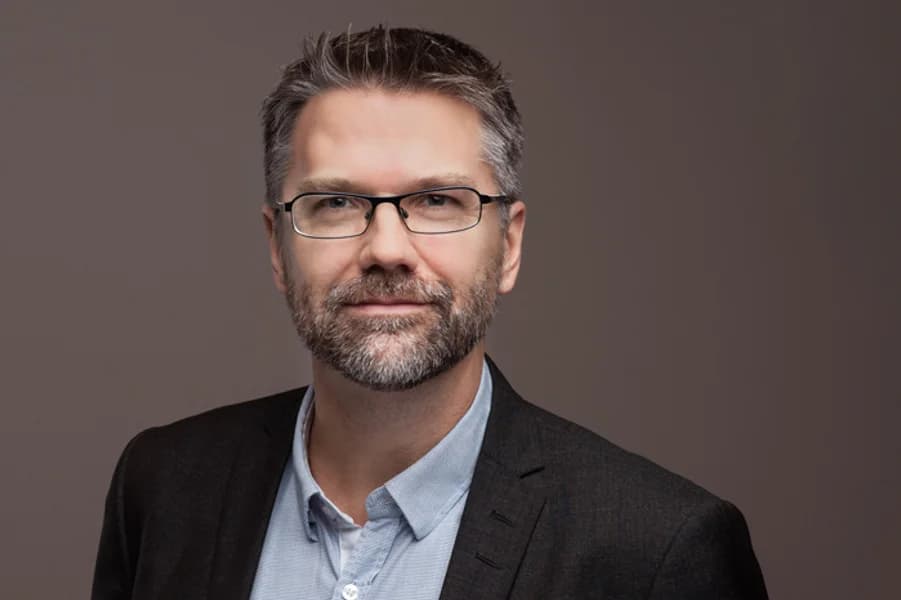 Porträtt av Peter Thors