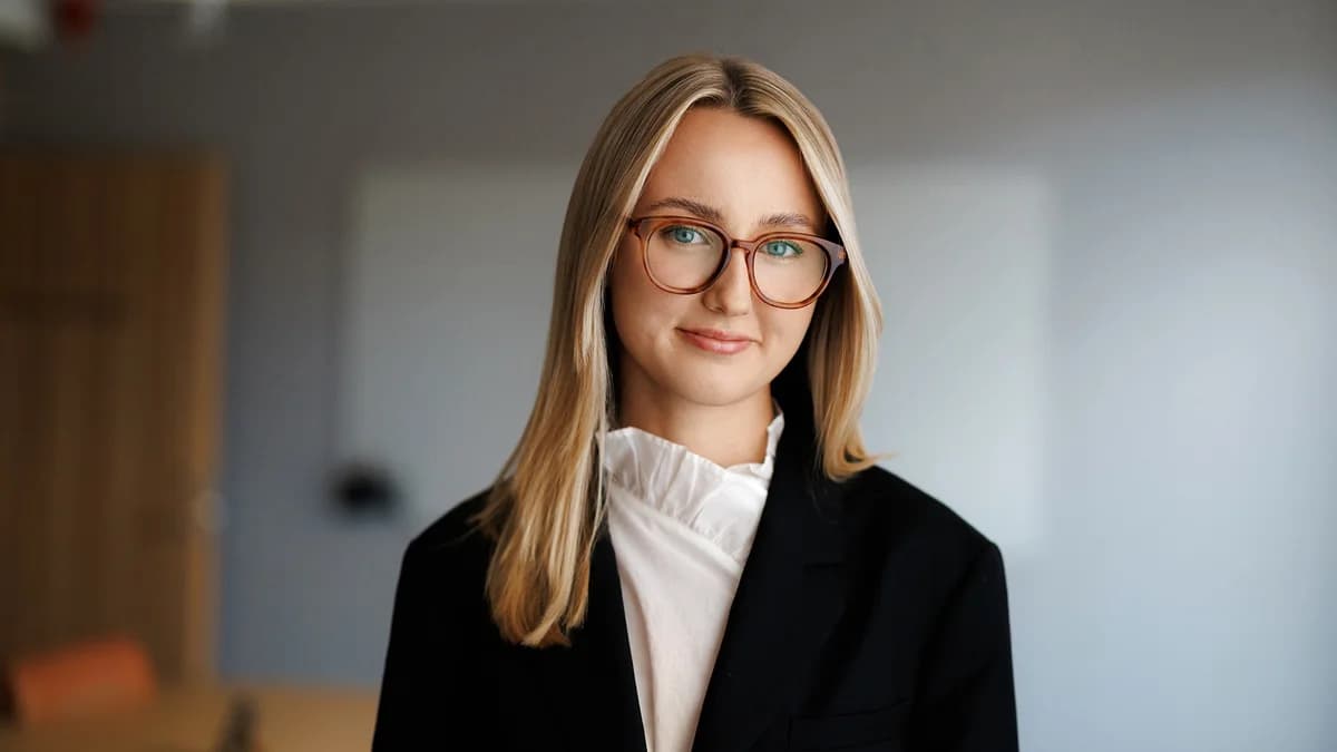 Porträtt av Linnéa Eriksson