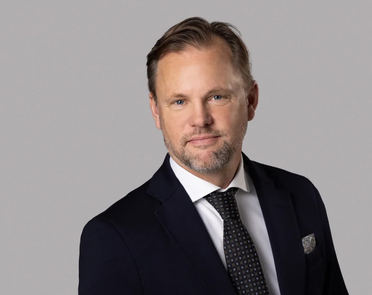 Porträtt av Magnus Wennerholm