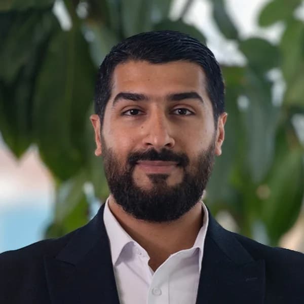 Porträtt av Anas Awad